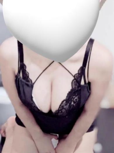 月城きいイメージ画像②サムネイル